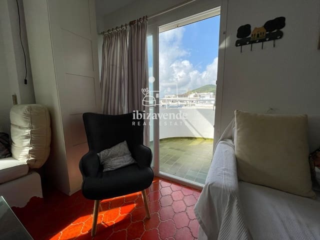1 soveværelse Penthouse til leje i Santa Eulalia / Santa Eularia - € 1.500 (Ref: 10147385)
