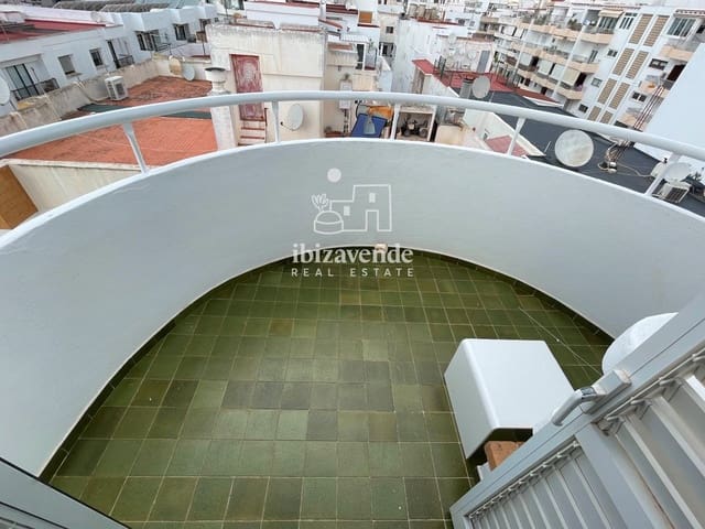 1 soveværelse Penthouse til leje i Santa Eulalia / Santa Eularia - € 1.500 (Ref: 10147385)