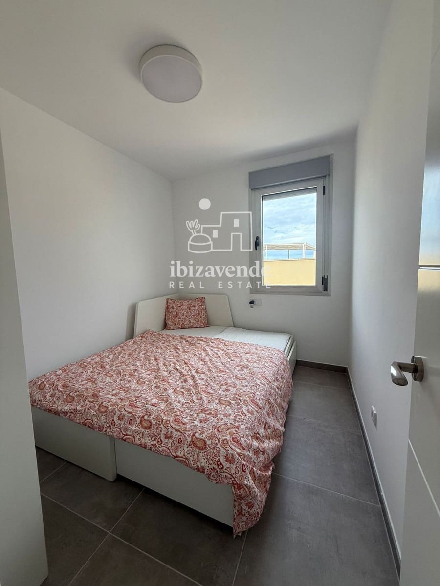 Piso de 2 habitaciones en Sant Antoni de Portmany en alquiler con piscina garaje - 2.000 € (Ref: 10158432)