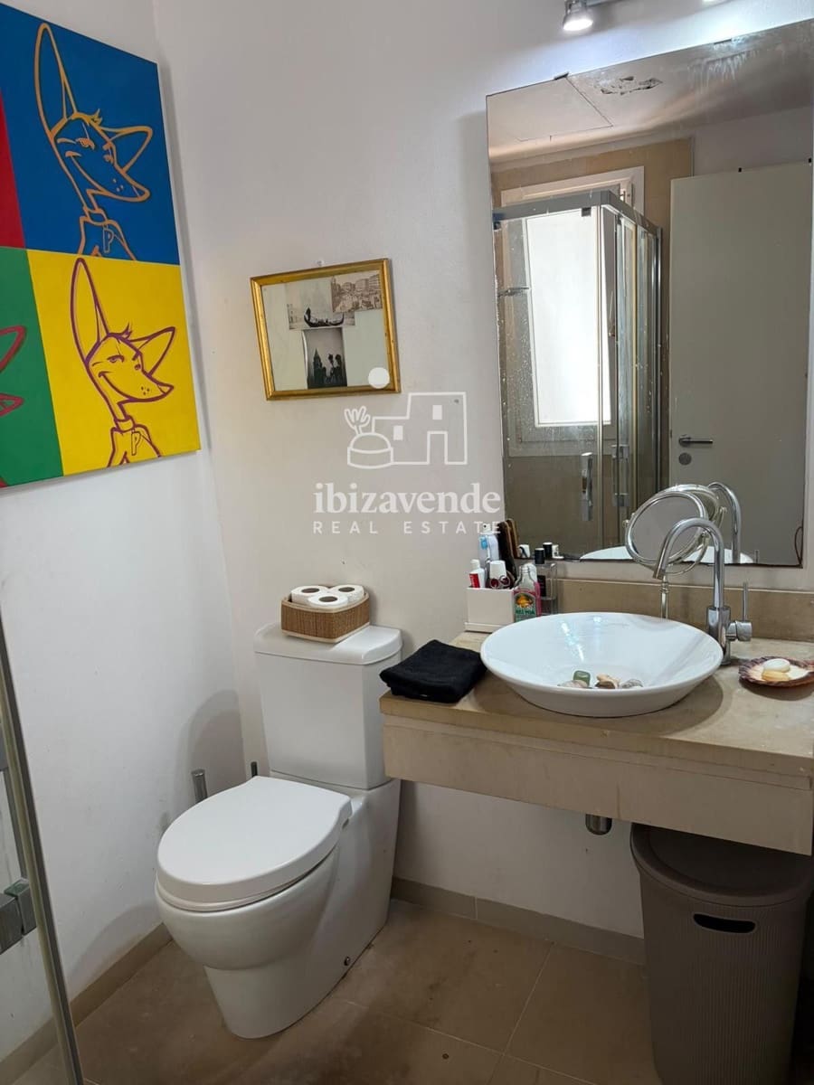 3 soveværelse Byhus til salg i Cala Llonga med swimmingpool garage - € 690.000 (Ref: 10163510)