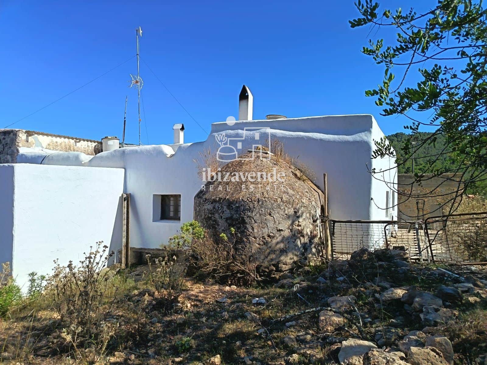 4 bedroom Villa for sale in Santa Eulalia / Santa Eularia - € 3,500,000 (Ref: 10168941)