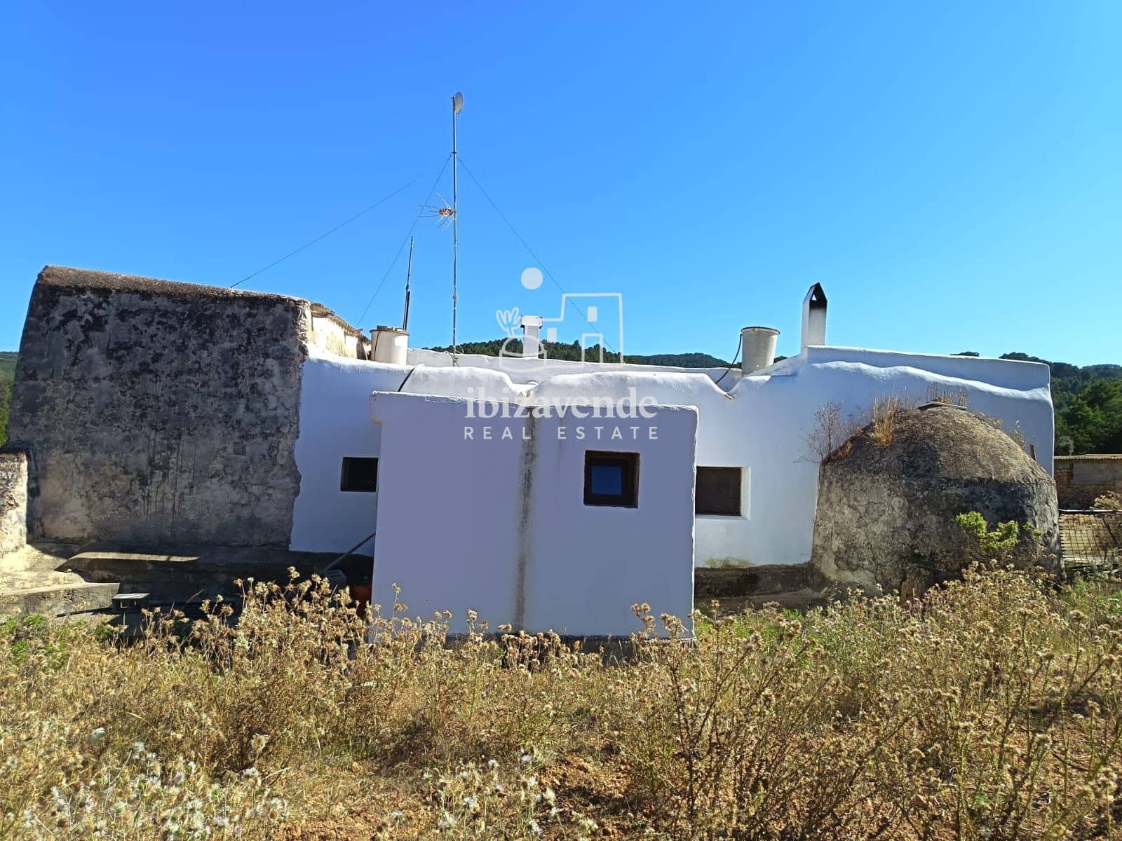 4 bedroom Villa for sale in Santa Eulalia / Santa Eularia - € 3,500,000 (Ref: 10168941)