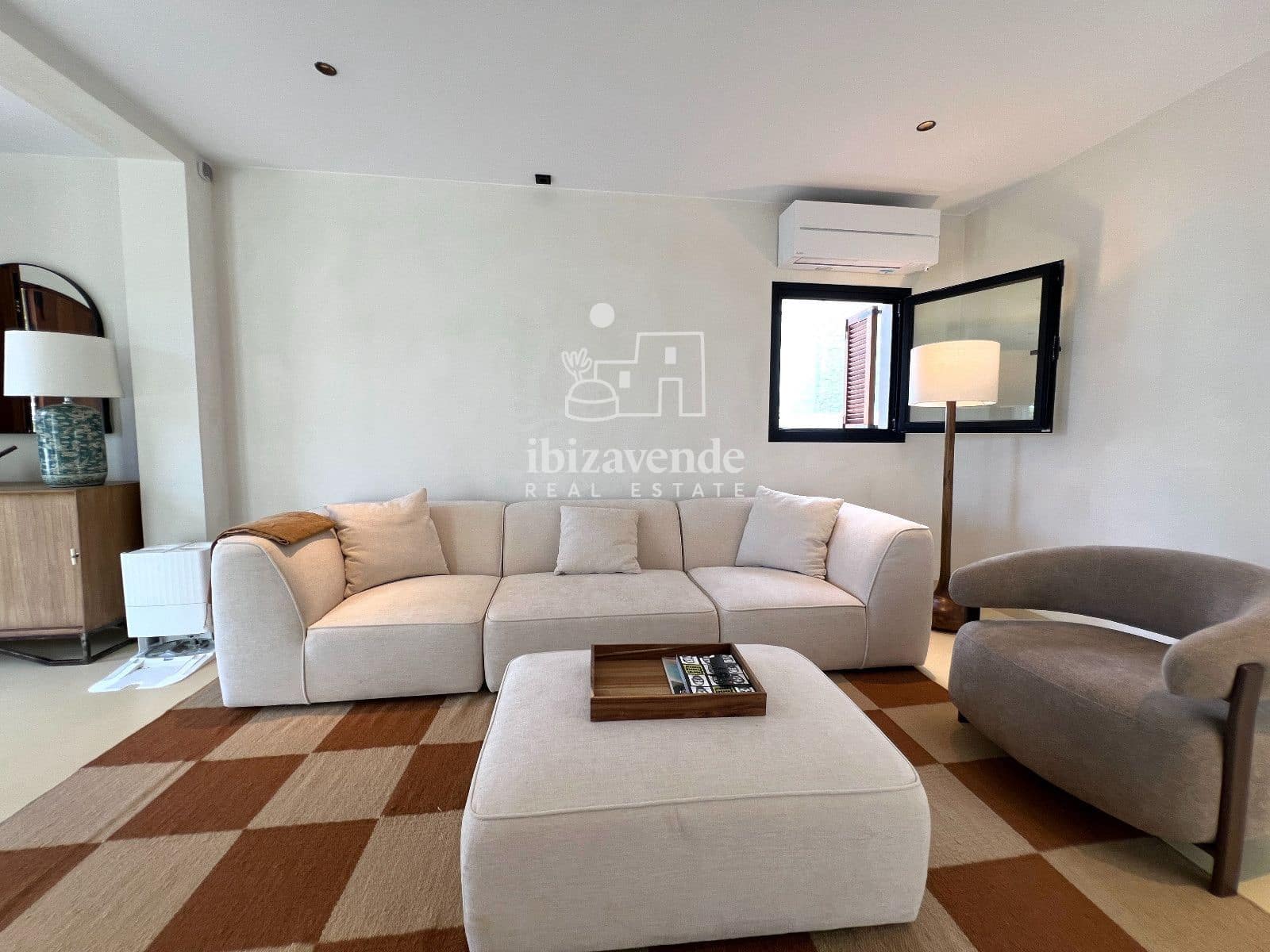 3 sypialnia Willa do wynajęcia w Es Figueral z garażem - 8 500 € (Ref: 10172847)