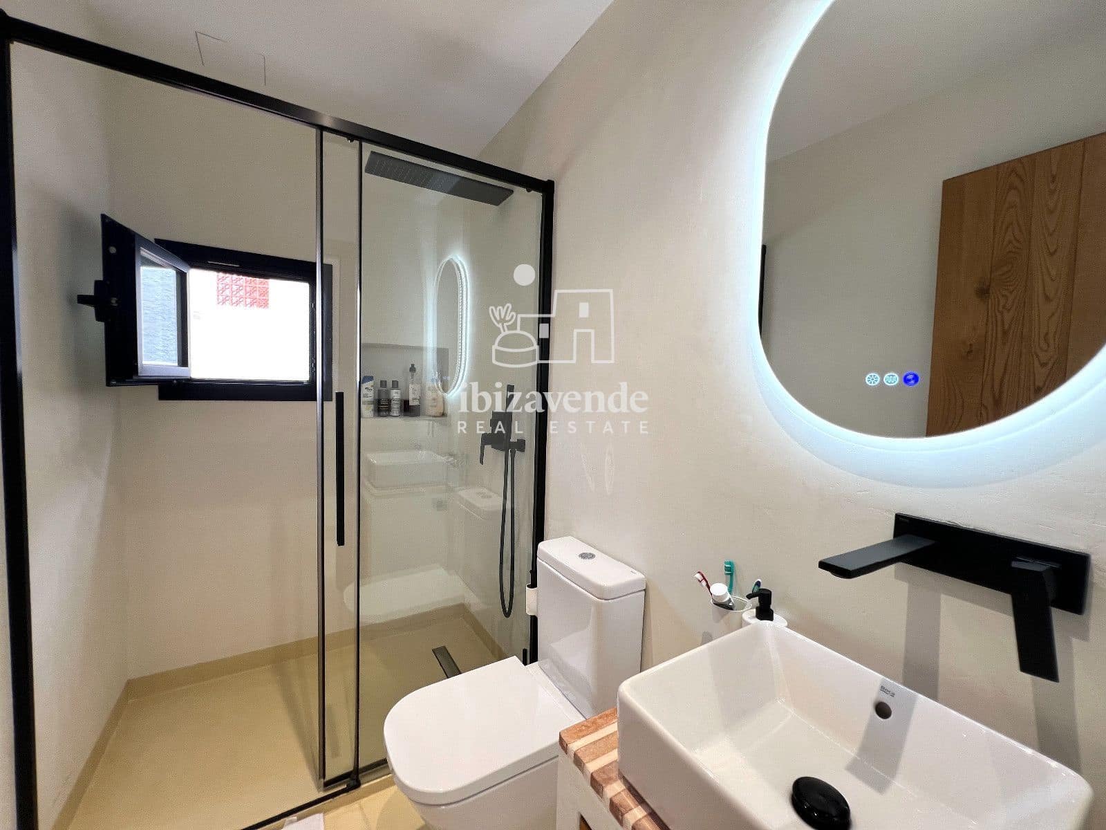 3 sypialnia Willa do wynajęcia w Es Figueral z garażem - 8 500 € (Ref: 10172847)