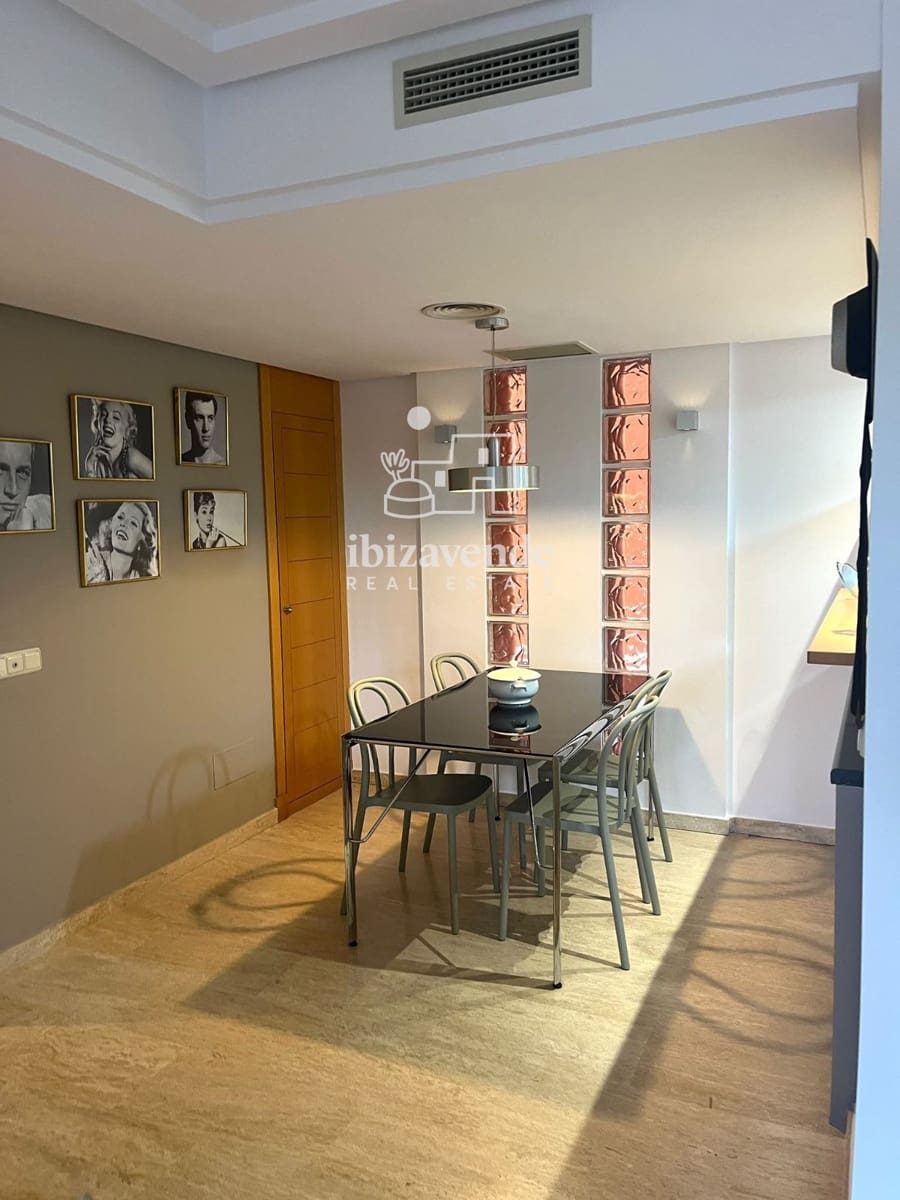 2 soveværelse Lejlighed til leje i Roca Llisa med swimmingpool garage - € 1.500 (Ref: 10175612)