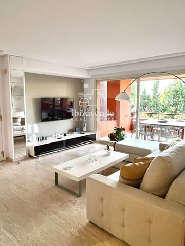 2 soveværelse Lejlighed til leje i Roca Llisa, Santa Eulalia / Santa Eularia med swimmingpool garage - € 1.500 (Ref: 10175612)