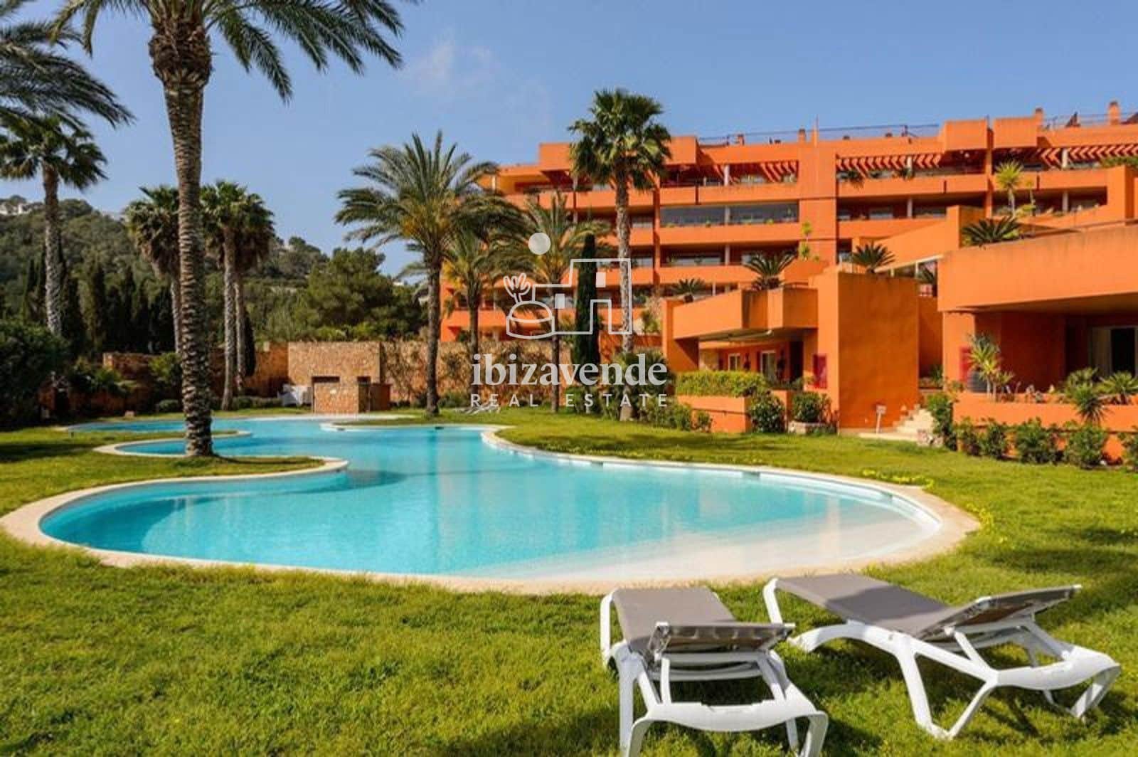 2 soveværelse Lejlighed til leje i Roca Llisa med swimmingpool garage - € 1.500 (Ref: 10175612)