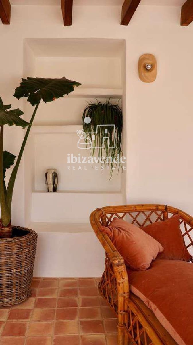 Chalet de 6 habitaciones en Sant Antoni de Portmany en alquiler con piscina - 16.500 € (Ref: 10179373)
