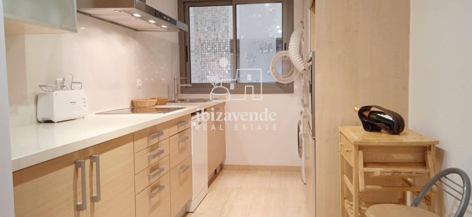 2 soverom Leilighet til leie i Ibiza by med svømmebasseng - € 1 750 (Ref: 10180902)