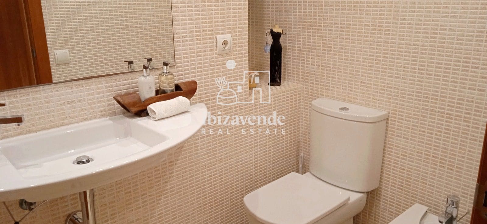 2 soverom Leilighet til leie i Ibiza by med svømmebasseng - € 1 750 (Ref: 10180902)
