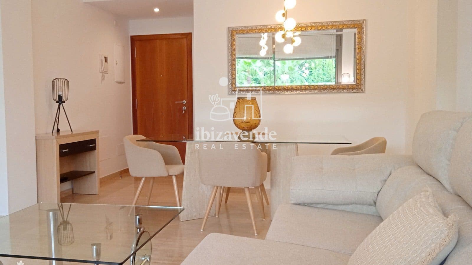 2 soverom Leilighet til leie i Ibiza by med svømmebasseng - € 1 750 (Ref: 10180902)