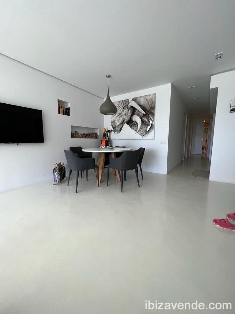 2 bedroom Apartment for sale in / Eivissa town with pool garage