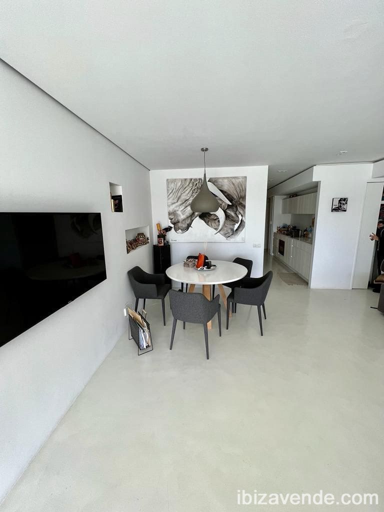 2 bedroom Apartment for sale in / Eivissa town with pool garage