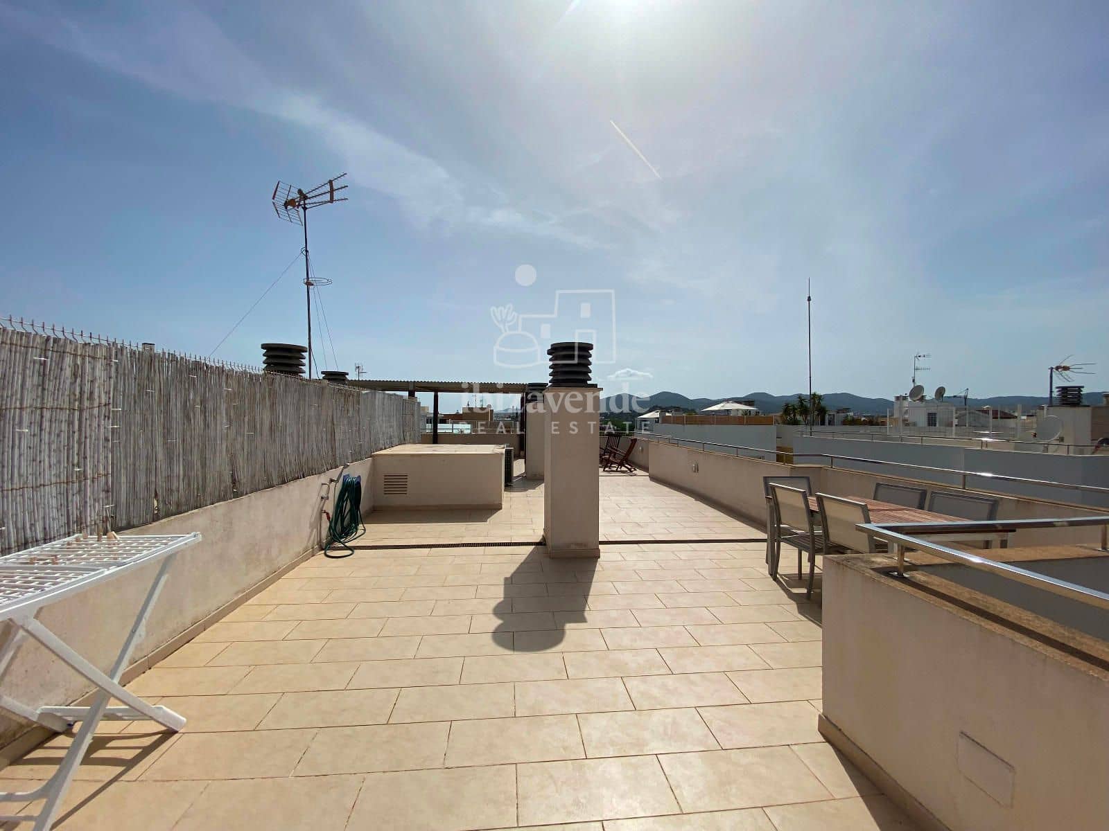 3 quarto Penthouse para venda em Nuestra Senora de Jesus com garagem - 750 000 € (Ref: 8479565)
