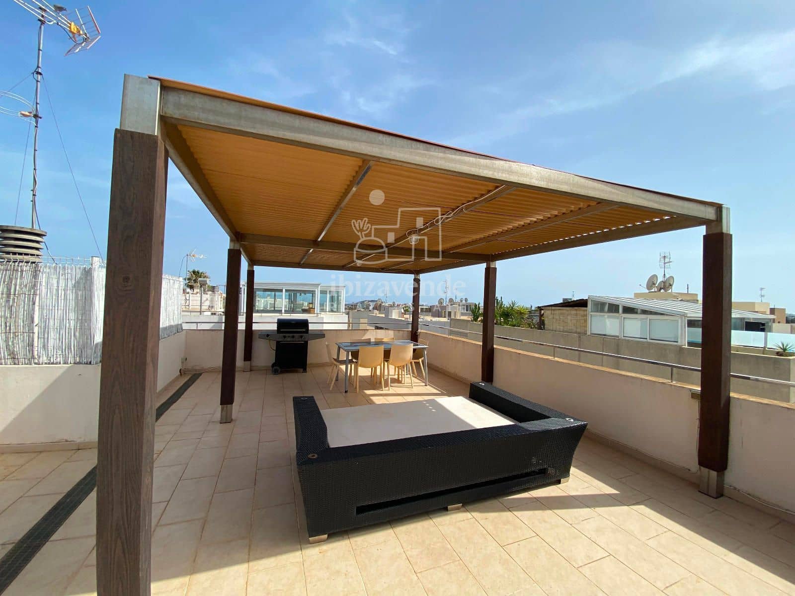 3 quarto Penthouse para venda em Nuestra Senora de Jesus com garagem - 750 000 € (Ref: 8479565)