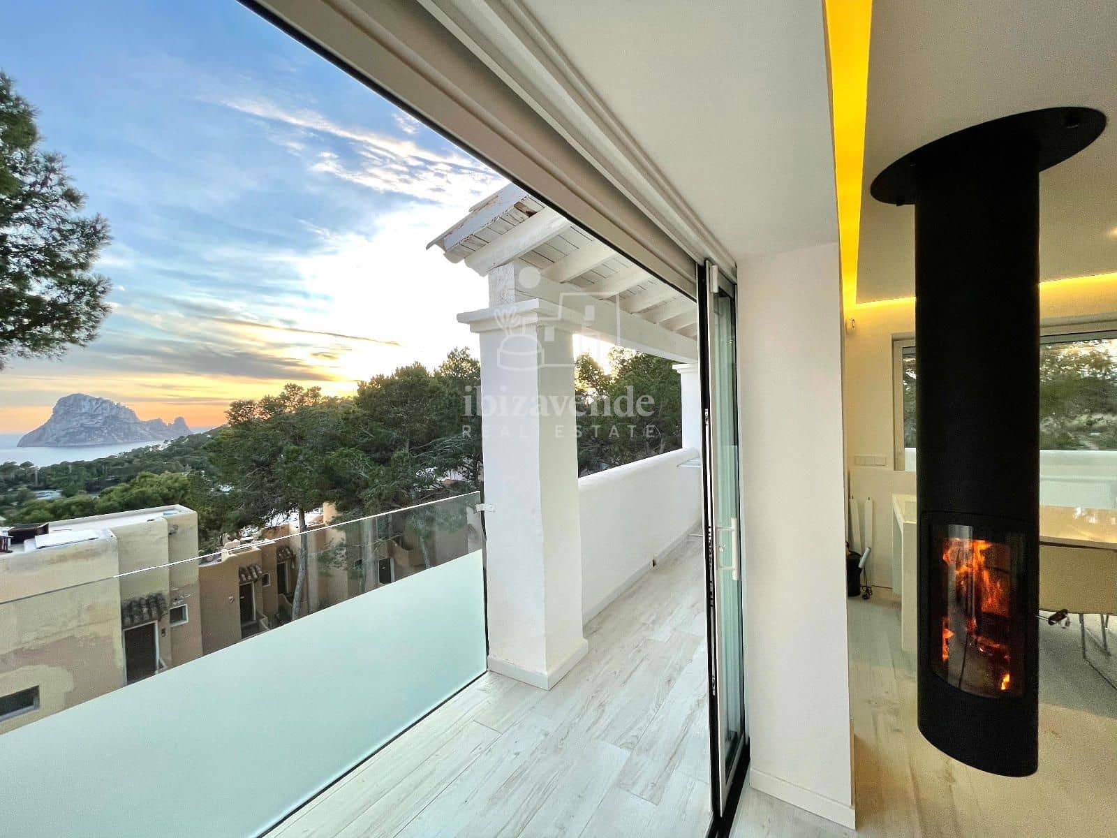 3 soveværelse Penthouse til leje i Cala Vadella med swimmingpool garage - € 1.800 (Ref: 8519653)