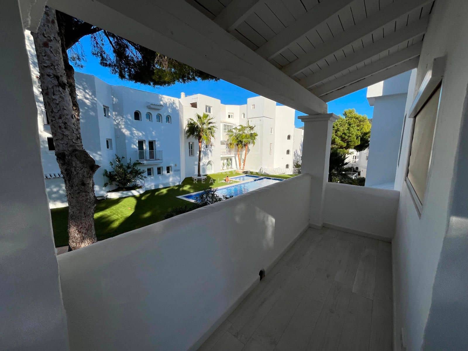 3 soveværelse Penthouse til leje i Cala Vadella med swimmingpool garage - € 1.800 (Ref: 8519653)