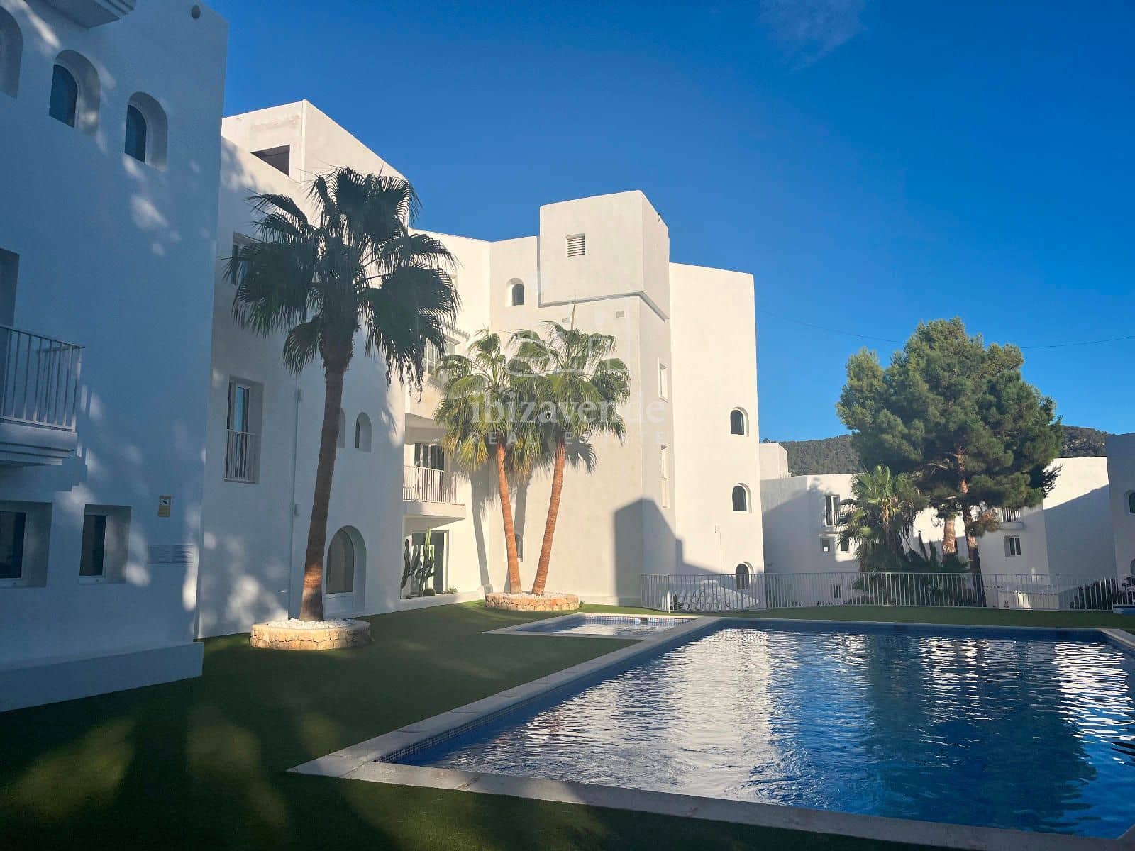 3 soveværelse Penthouse til leje i Cala Vadella med swimmingpool garage - € 1.800 (Ref: 8519653)