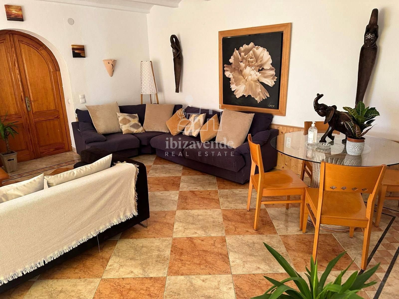 5 soveværelse Villa til leje i Cala d'en Bou med swimmingpool garage - € 6.000 (Ref: 8539591)