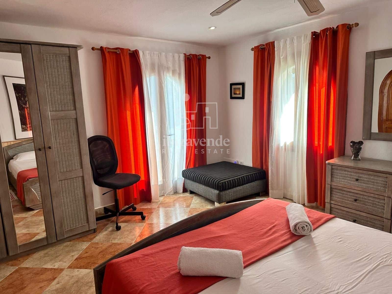 5 soveværelse Villa til leje i Cala d'en Bou med swimmingpool garage - € 6.000 (Ref: 8539591)