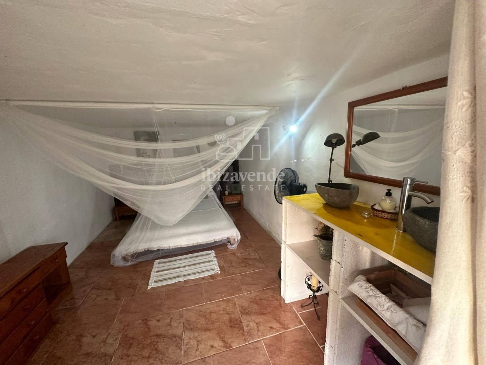 5 soveværelse Villa til leje i Cala d'en Bou med swimmingpool garage - € 6.000 (Ref: 8539591)