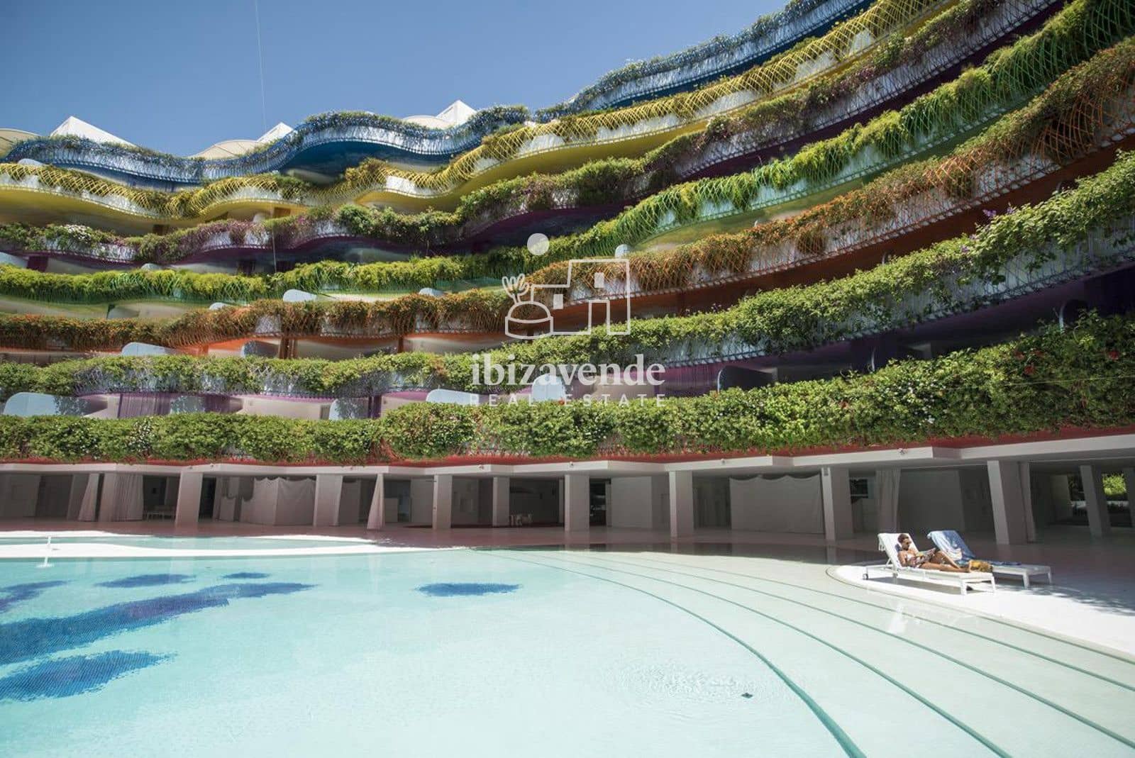 2 slaapkamer Penthouse te koop in Ibiza dorp met zwembad garage - € 1.900.000 (Ref: 8582676)