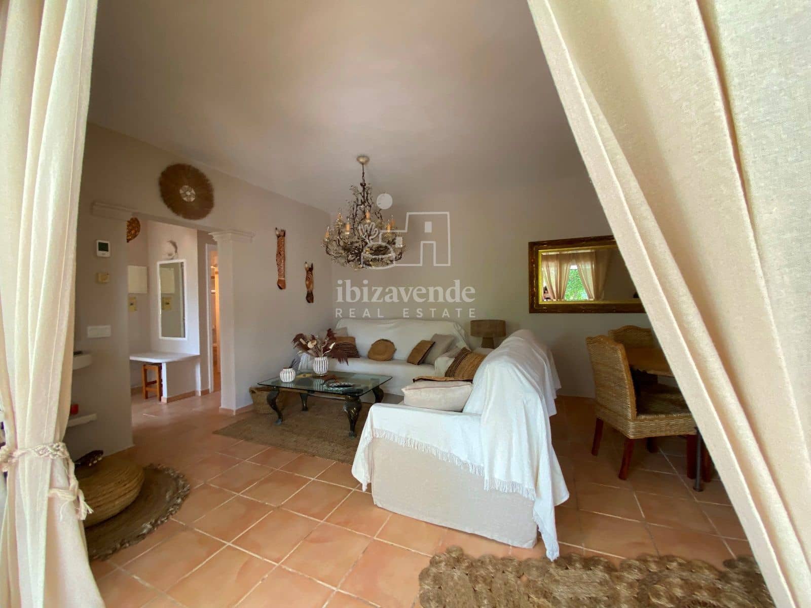 3 soveværelse Villa til leje i Cala Tarida med swimmingpool garage - € 7.273 (Ref: 8591198)