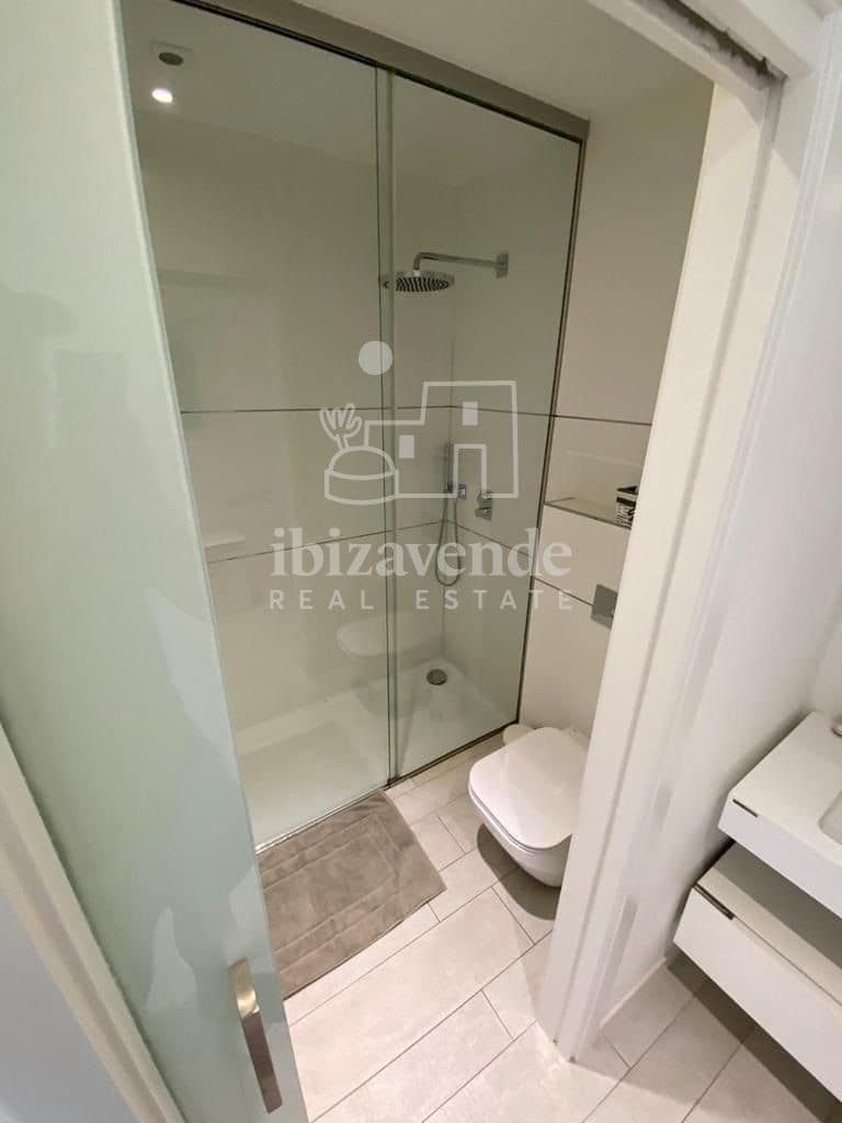 2 bedroom Flat for sale in Ibiza / Eivissa town with pool garage - € 890,000 (Ref: 8617298)