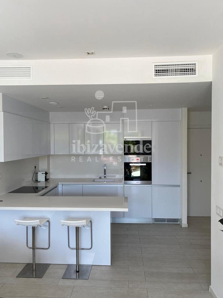 2 bedroom Flat for sale in Ibiza / Eivissa town with pool garage - € 890,000 (Ref: 8617298)