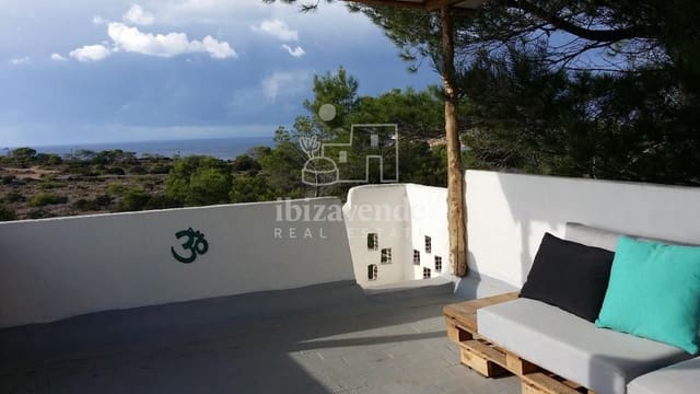 3 soverom Villa til leie i San Jose / Sant Josep de Sa Talaia med garasje - € 1 600 (Ref: 8628166)