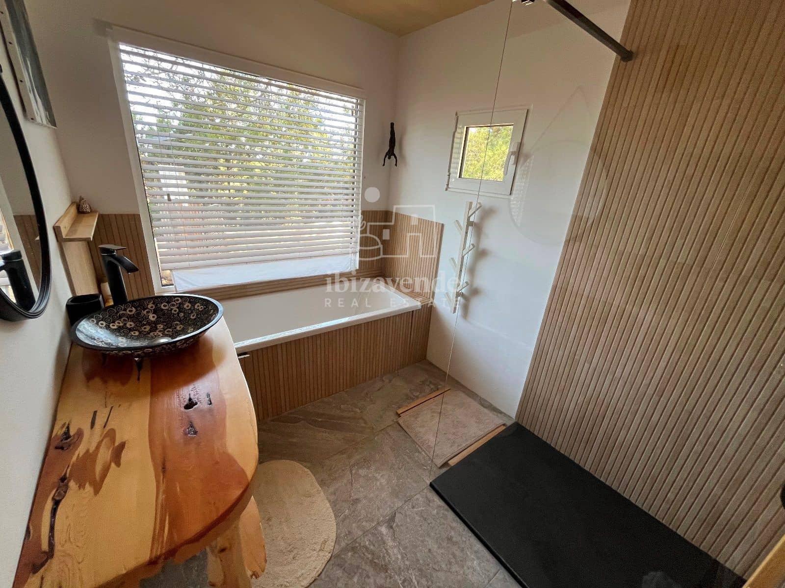 3 soveværelse Villa til leje i San Jose / Sant Josep de Sa Talaia med garage - € 1.600 (Ref: 8628166)