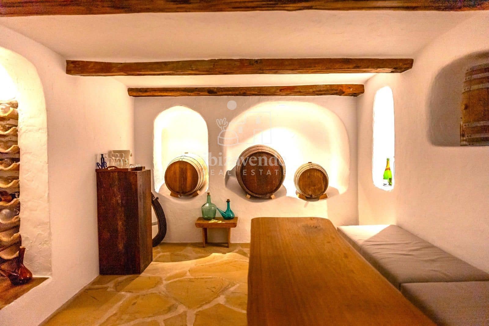 7 Zimmer Villa zu verkaufen in Santa Eulalia / Santa Eularia mit Pool Garage - 6.900.000 € (Ref: 8639530)