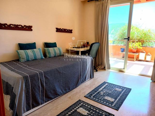 2 camera da letto Attico in vendita in Roca Llisa, Santa Eulalia / Santa Eularia con piscina garage - 925.000 € (Rif: 8639532)