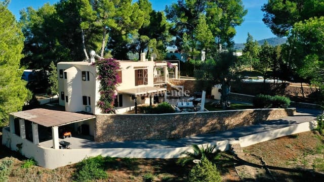 7 soverom Villa til salgs i Sant Rafael de Sa Creu, Sant Antoni de Portmany med svømmebasseng garasje - € 3 800 000 (Ref: 8655060)