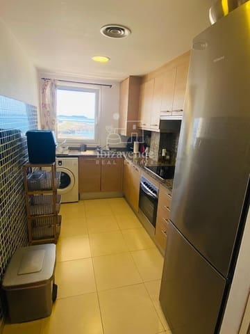 2 slaapkamer Flat te koop in Cala d'en Bou, San Jose / Sant Josep de Sa Talaia met zwembad - € 589.000 (Ref: 8672965)