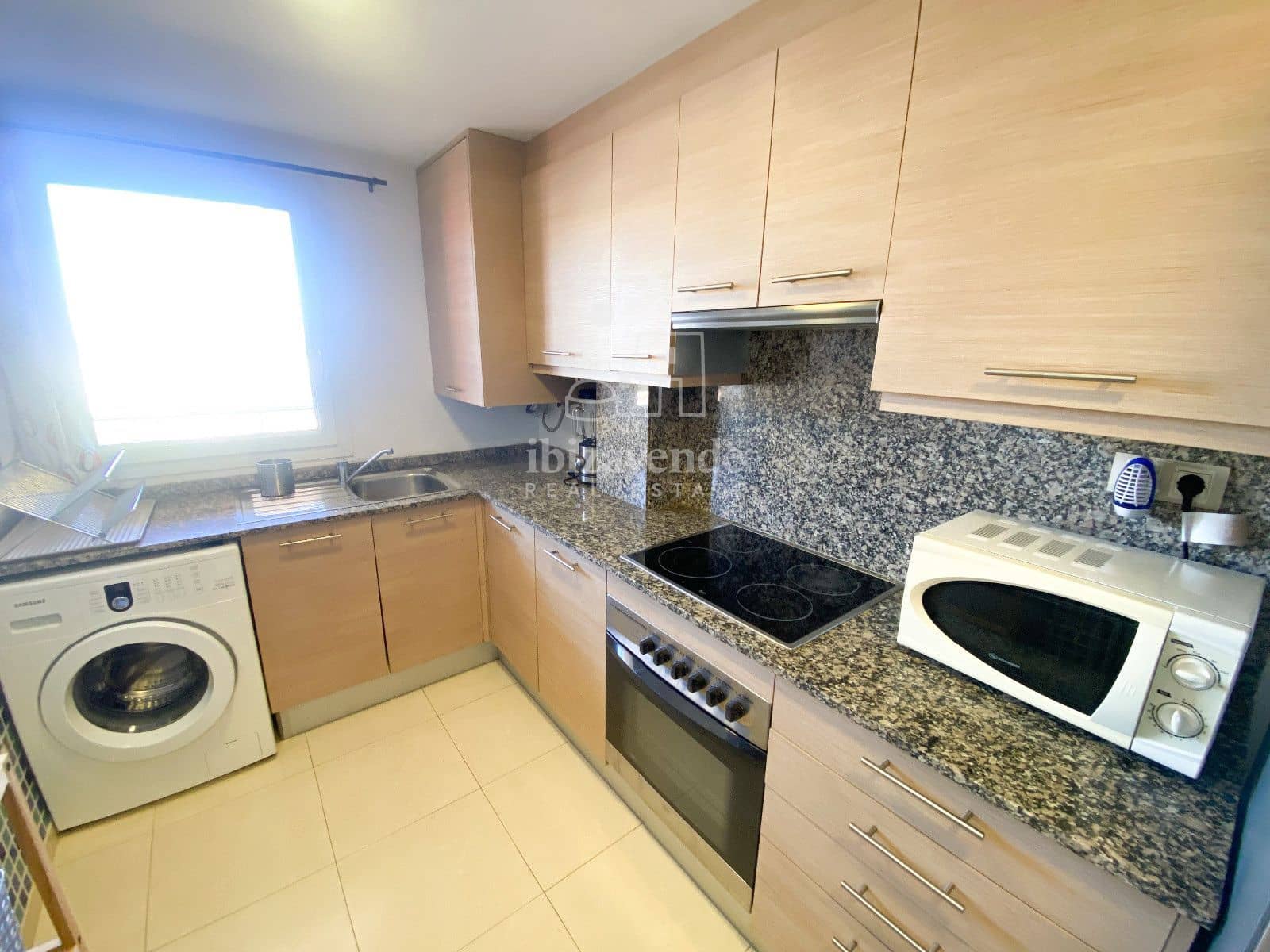 2 quarto Apartamento para venda em Cala d'en Bou com piscina - 589 000 € (Ref: 8672965)