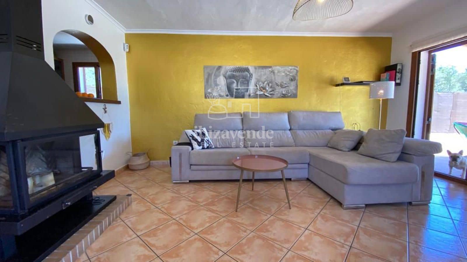 3 soverom Villa til salgs i Cala Llonga med svømmebasseng garasje - € 1 400 000 (Ref: 8692991)