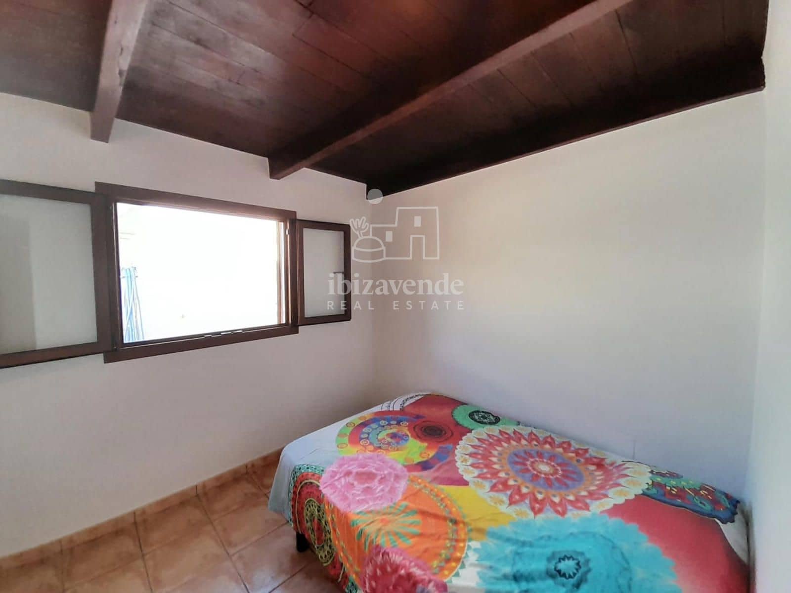 3 soverom Villa til salgs i Cala Llonga med svømmebasseng garasje - € 1 400 000 (Ref: 8692991)