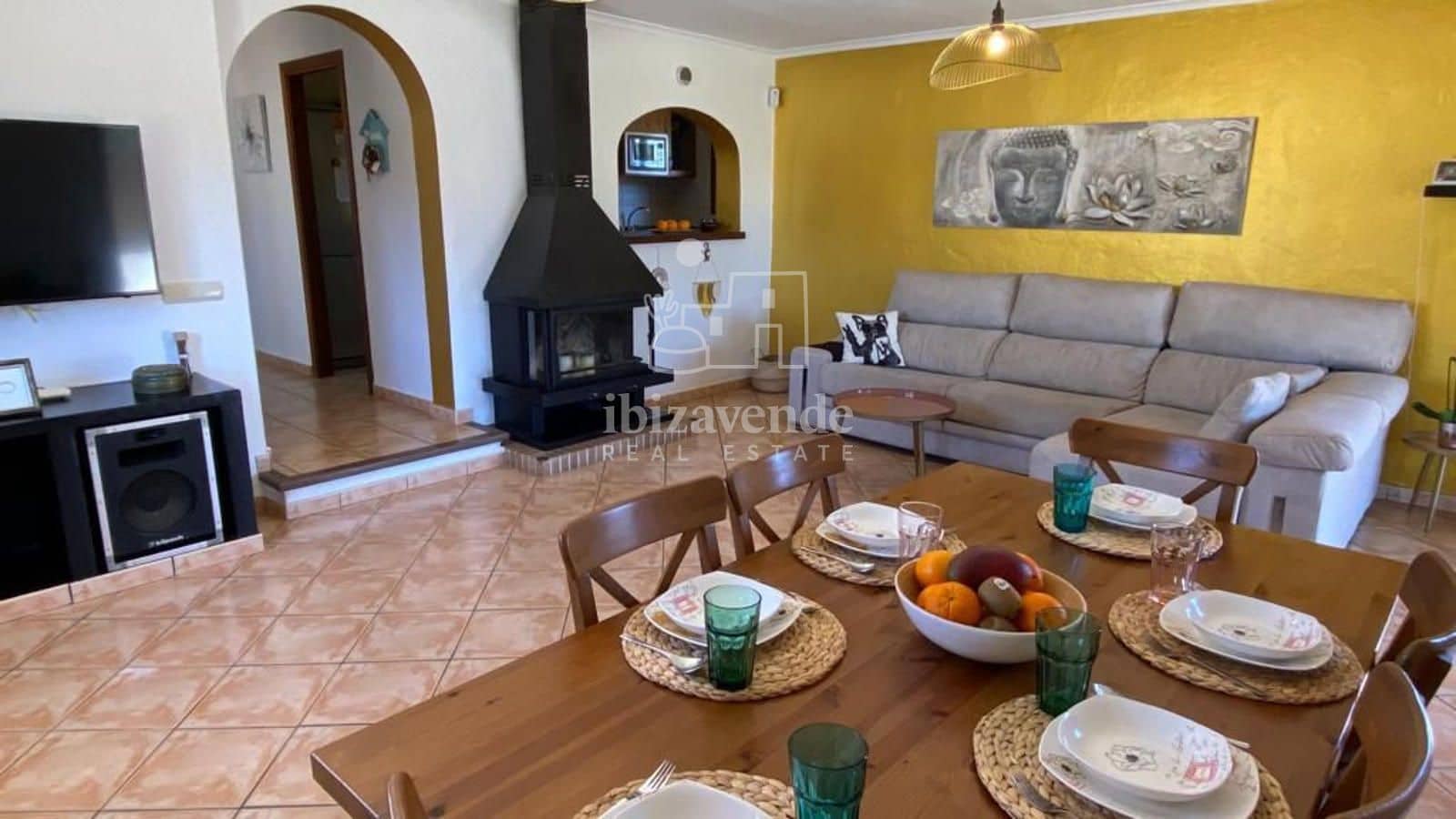 3 soverom Villa til salgs i Cala Llonga med svømmebasseng garasje - € 1 400 000 (Ref: 8692991)