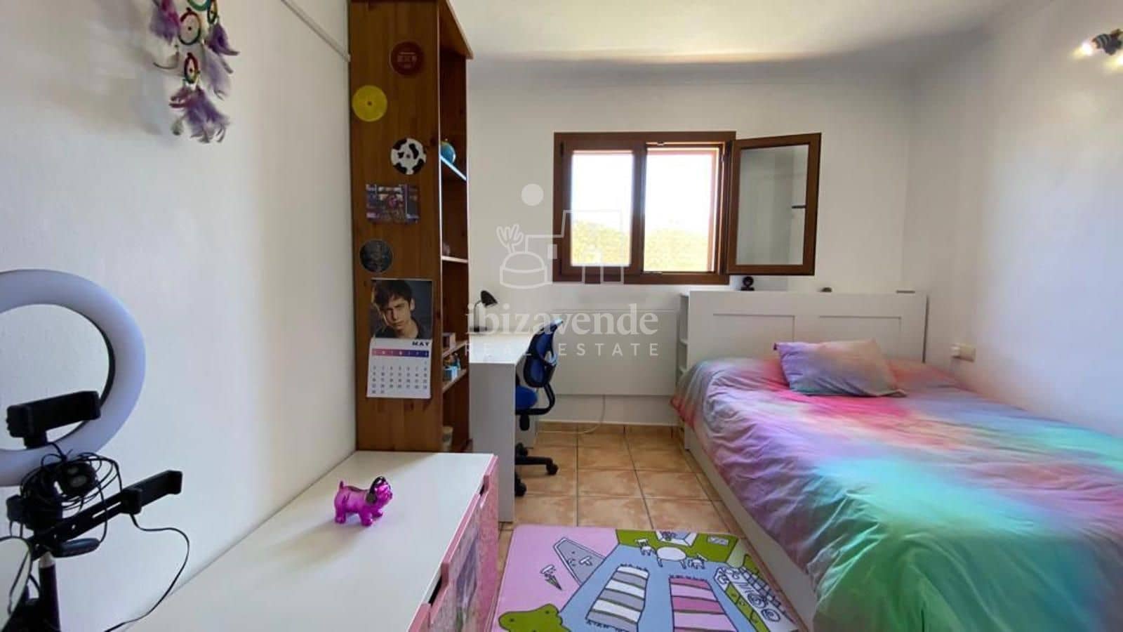 3 soverom Villa til salgs i Cala Llonga med svømmebasseng garasje - € 1 400 000 (Ref: 8692991)