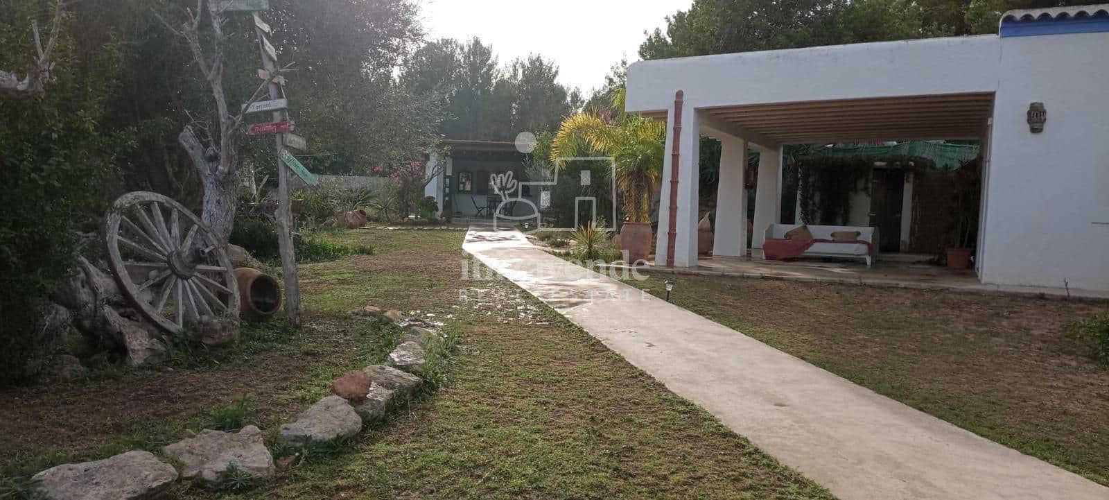 10 soveværelse Villa til salg i Sant Joan de Labritja med swimmingpool garage - € 6.500.000 (Ref: 8692993)