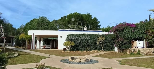 10 soverom Villa til salgs i Sant Joan de Labritja med svømmebasseng garasje - € 6 500 000 (Ref: 8692993)