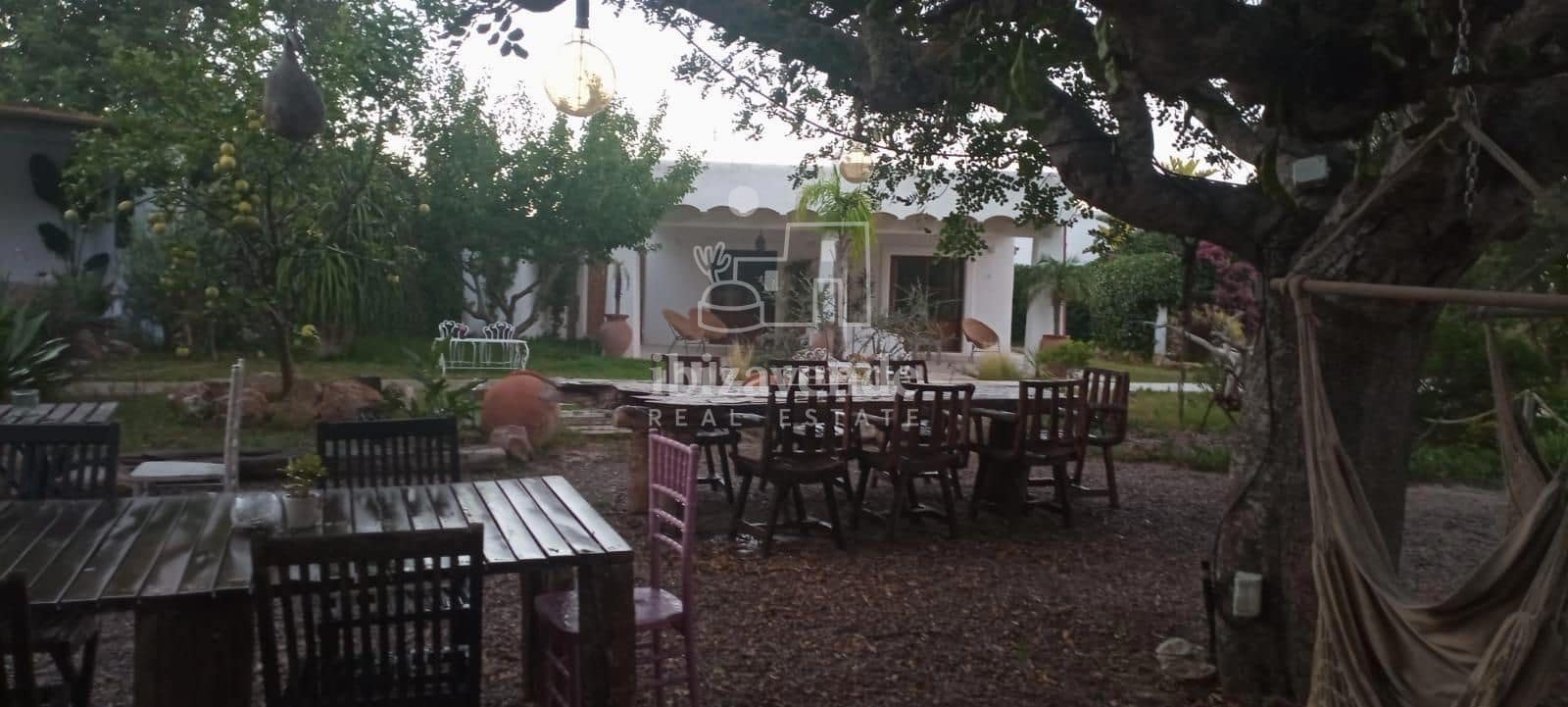 10 soveværelse Villa til salg i Sant Joan de Labritja med swimmingpool garage - € 6.500.000 (Ref: 8692993)