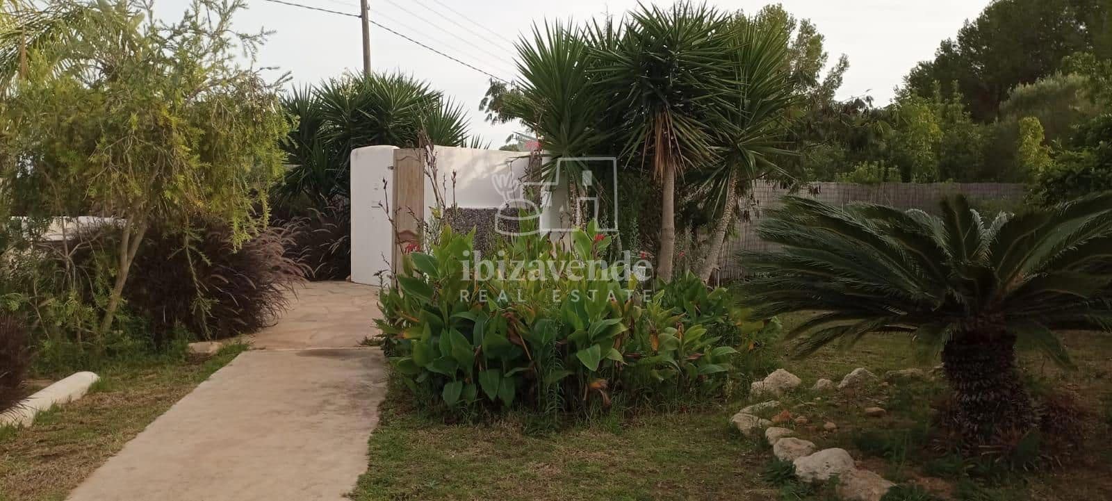 10 soveværelse Villa til salg i Sant Joan de Labritja med swimmingpool garage - € 6.500.000 (Ref: 8692993)