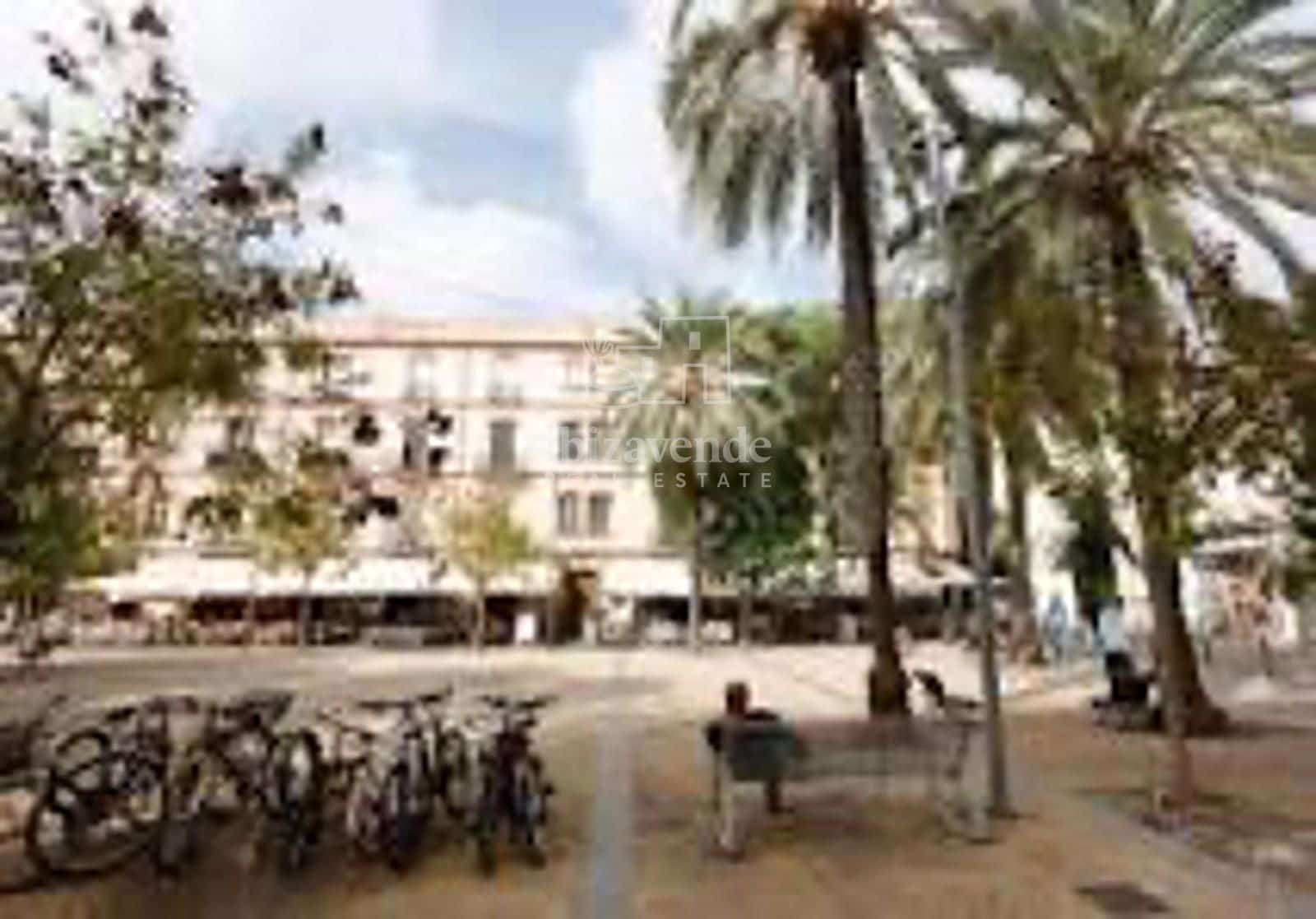 Commercieel te huur in Ibiza dorp - € 1.860 (Ref: 8704159)