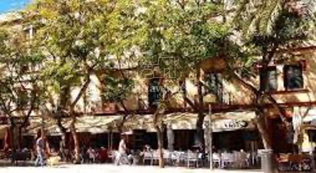 Commercieel te huur in Ibiza dorp - € 1.860 (Ref: 8704159)