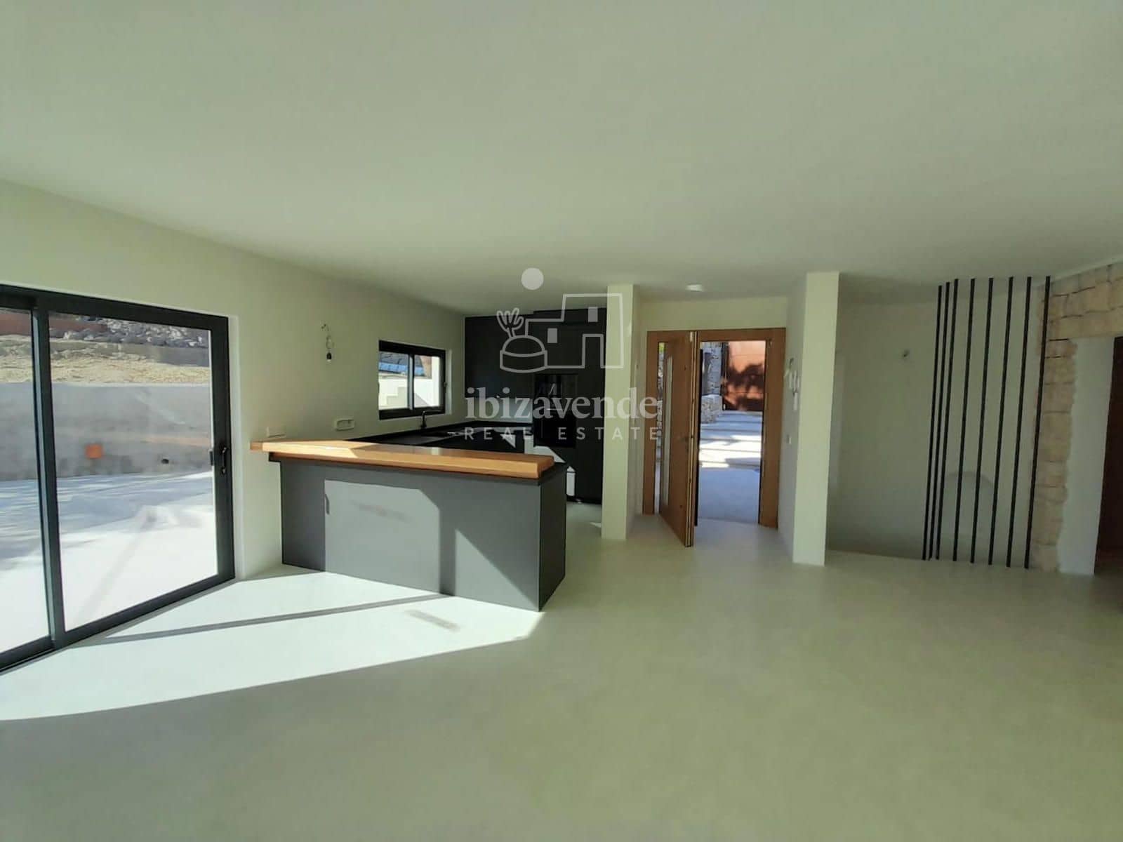 3 quarto Moradia para venda em Cala Llonga com piscina garagem - 2 950 000 € (Ref: 8709828)