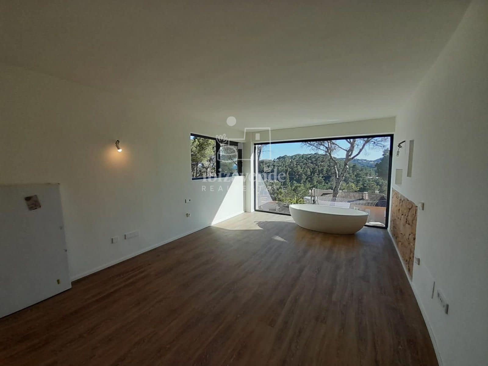 3 quarto Moradia para venda em Cala Llonga com piscina garagem - 2 950 000 € (Ref: 8709828)