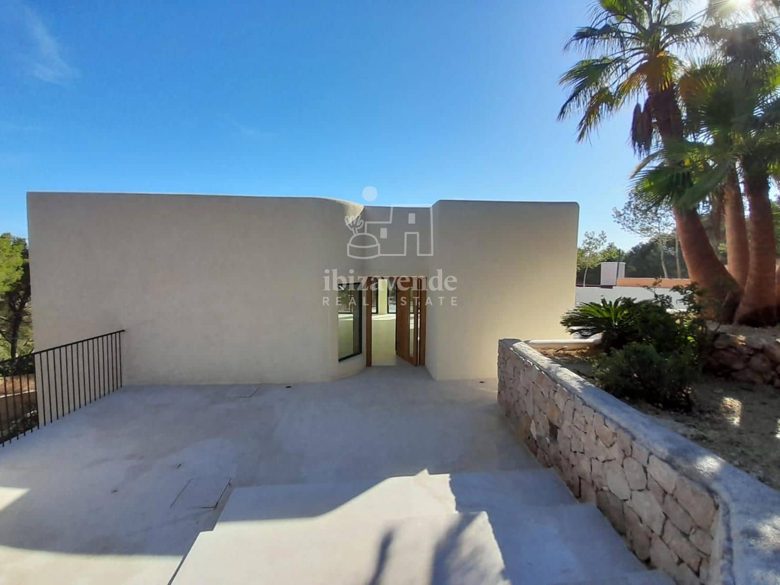 3 quarto Moradia para venda em Cala Llonga com piscina garagem - 2 950 000 € (Ref: 8709828)