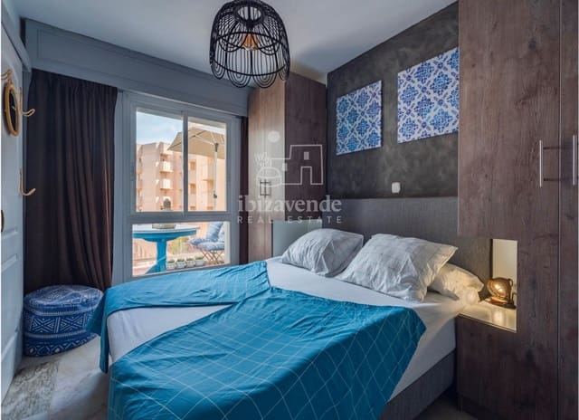 2 bedroom Flat for rent in Ibiza / Eivissa town with pool - € 4,500 (Ref: 8731794)